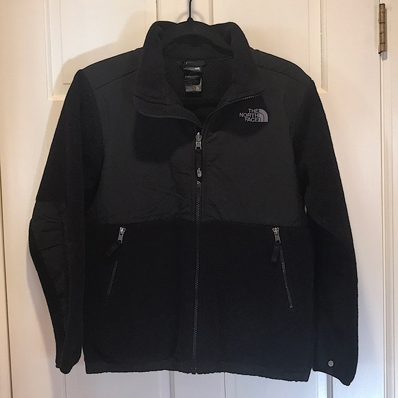 The North Face Other - ⭐️ The North Face Denali Fleece Youth Jacket ⭐️